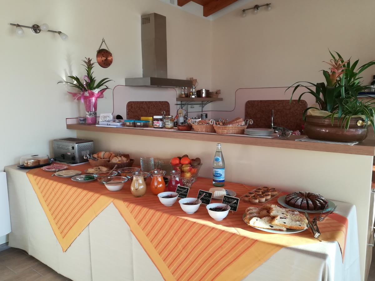Agriturismo Corte Dei Fiori カプリーノ・ヴェロネーゼ エクステリア 写真